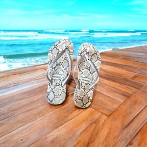 Havaianas Slim Python Snakeskin Pattern Flip Flop Thong Sandals Women’s size 7/8